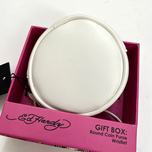 Ed Hardy 2pc Coin Purse Wristlet Set Heart Rhinestone  Tattoo Black White NWT - Picture 6 of 6